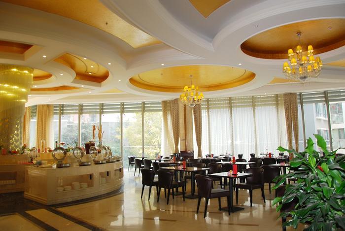Xiangjiang Hotel Kunming Bagian luar foto