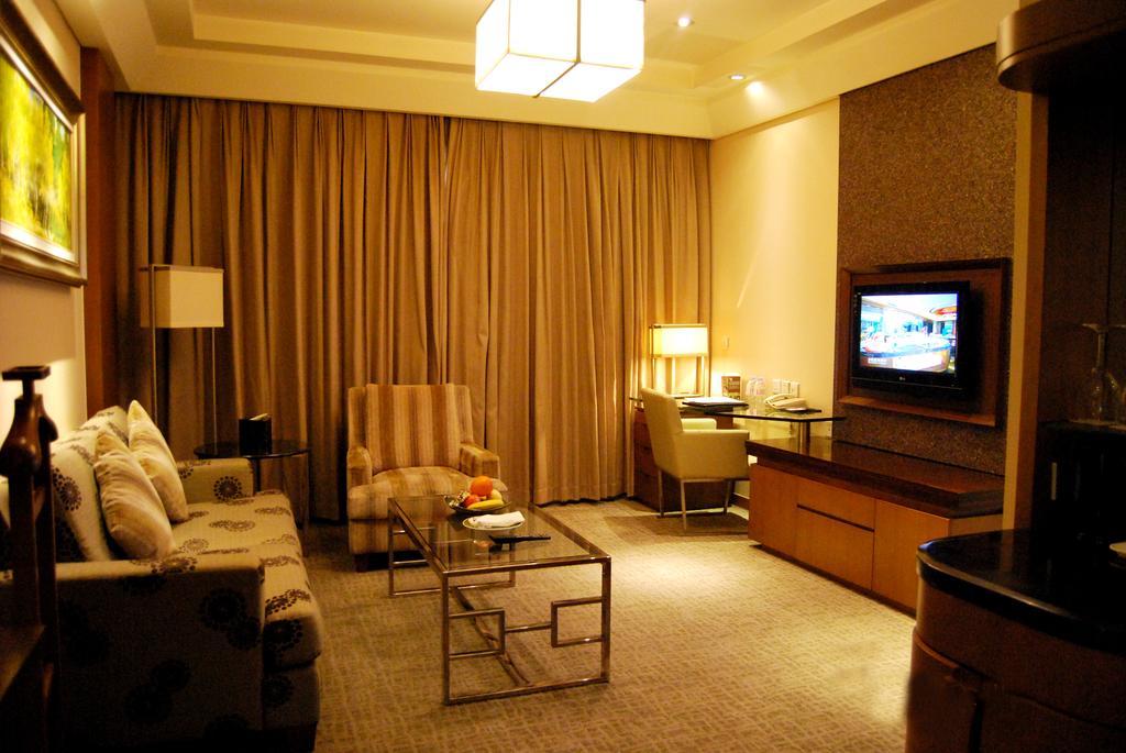 Xiangjiang Hotel Kunming Ruang foto