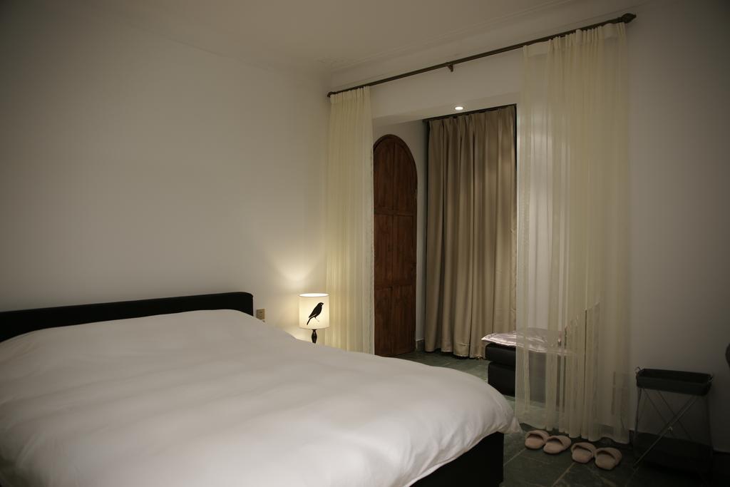 Xiangjiang Hotel Kunming Bagian luar foto