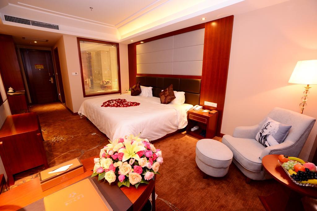 Xiangjiang Hotel Kunming Bagian luar foto