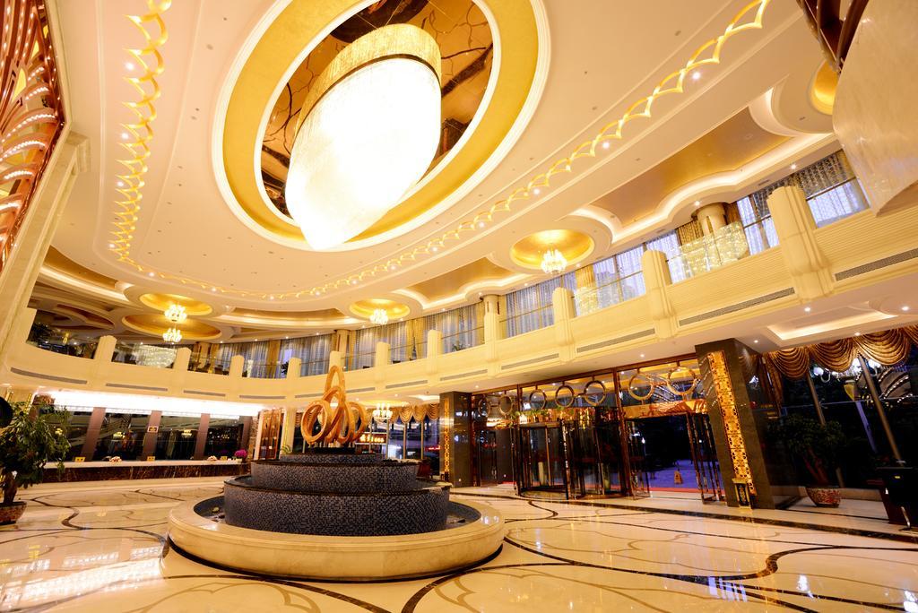Xiangjiang Hotel Kunming Bagian luar foto