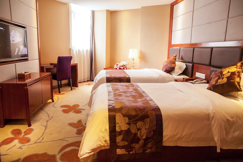 Xiangjiang Hotel Kunming Bagian luar foto