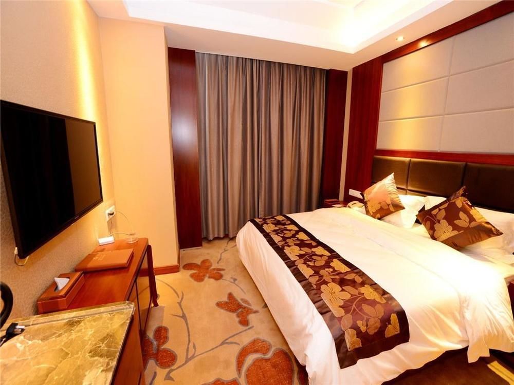 Xiangjiang Hotel Kunming Bagian luar foto