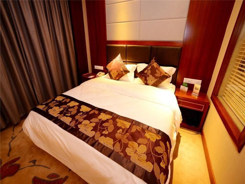 Xiangjiang Hotel Kunming Bagian luar foto